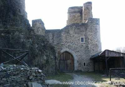 Okoř